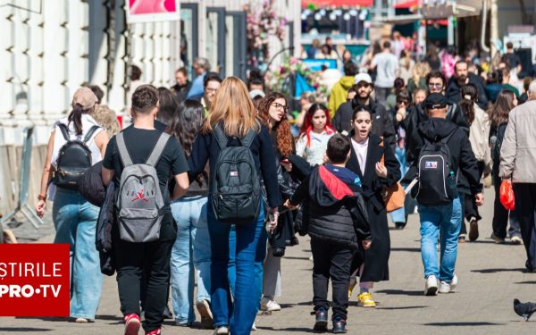 Apa, lux pentru săracii din județe, dar ieftină la București