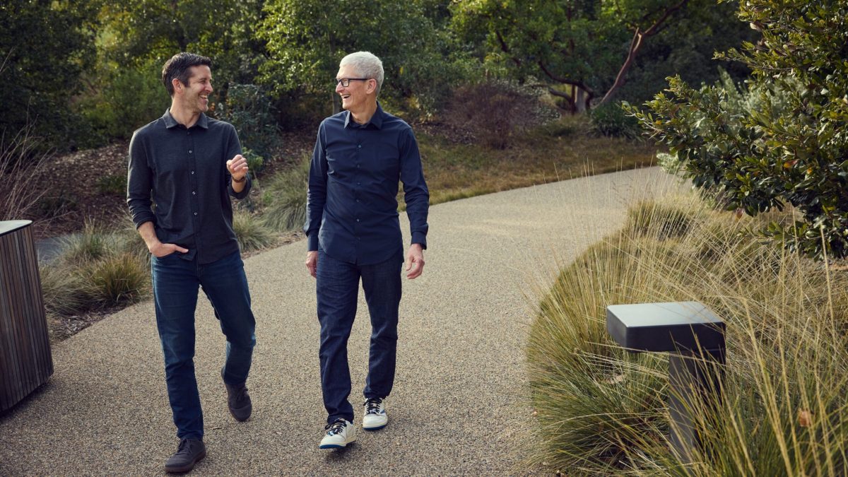 Tim Cook, moștenirea Apple: Ascensiunea prin inovație, nu prin copiere