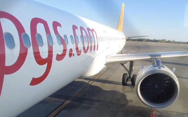Aeronava Sankt Petersburg - Istanbul, aterizare de urgență la București după alarmă