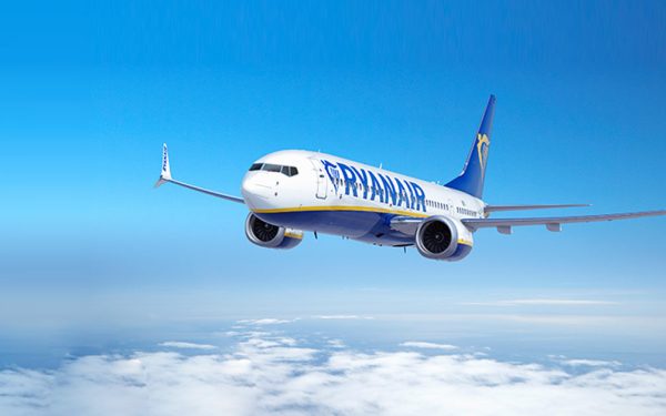 Avion fără pasageri decolează: 192 de oameni, blocați pe aeroport