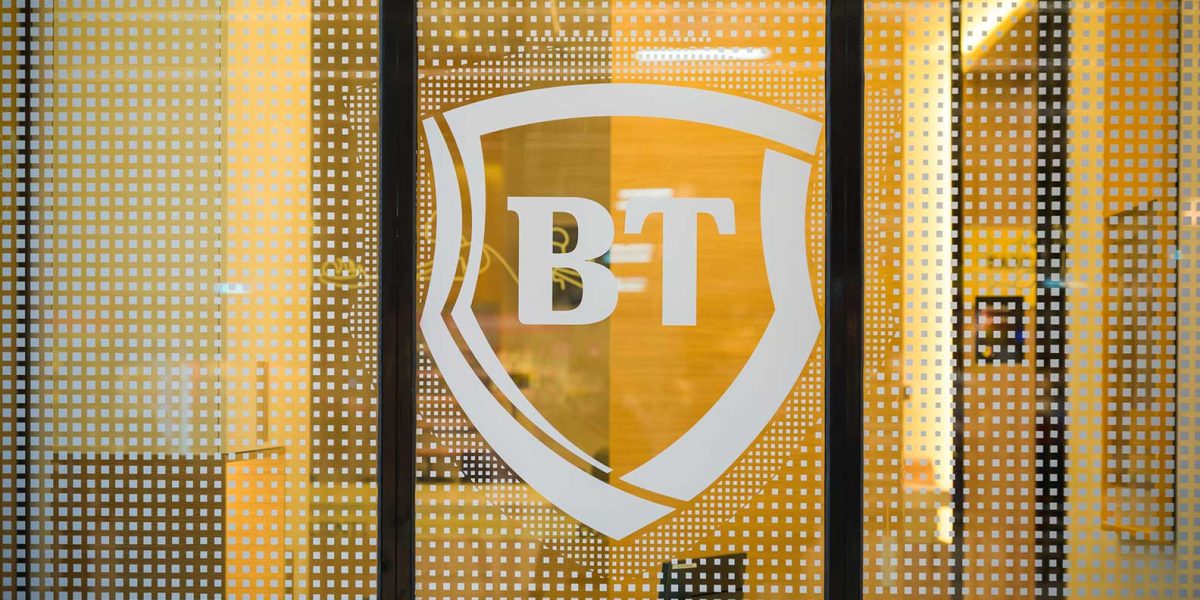 Banca Transilvania anunță programul pentru Paștele Ortodox 2026 și alternativele de banking non-stop Banca Transilvania (BT), cea mai mare bancă din România, a comunicat programul unităților sale pentru perioada sărbătorilor pascale din 2026