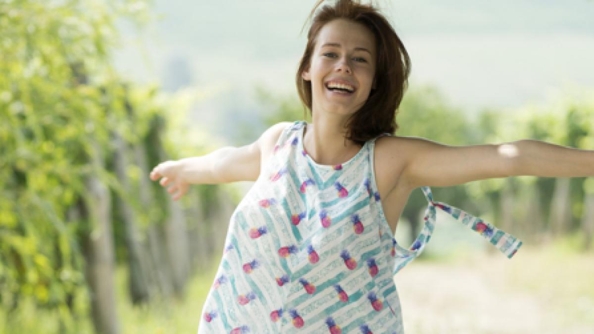 Horoscopul zilei de 3 aprilie 2026 aduce tensiuni și idei noi pentru fiecare zodie Ziua de 3 aprilie 2026 anunță, pentru mulți nativi ai zodiacului, un amalgam de emoții și introspecții