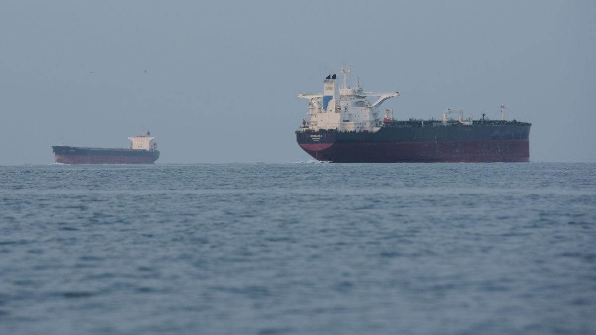 Blocadă IRANIANĂ în Strâmtoarea Ormuz: condiții pentru SUA și navele „alese”