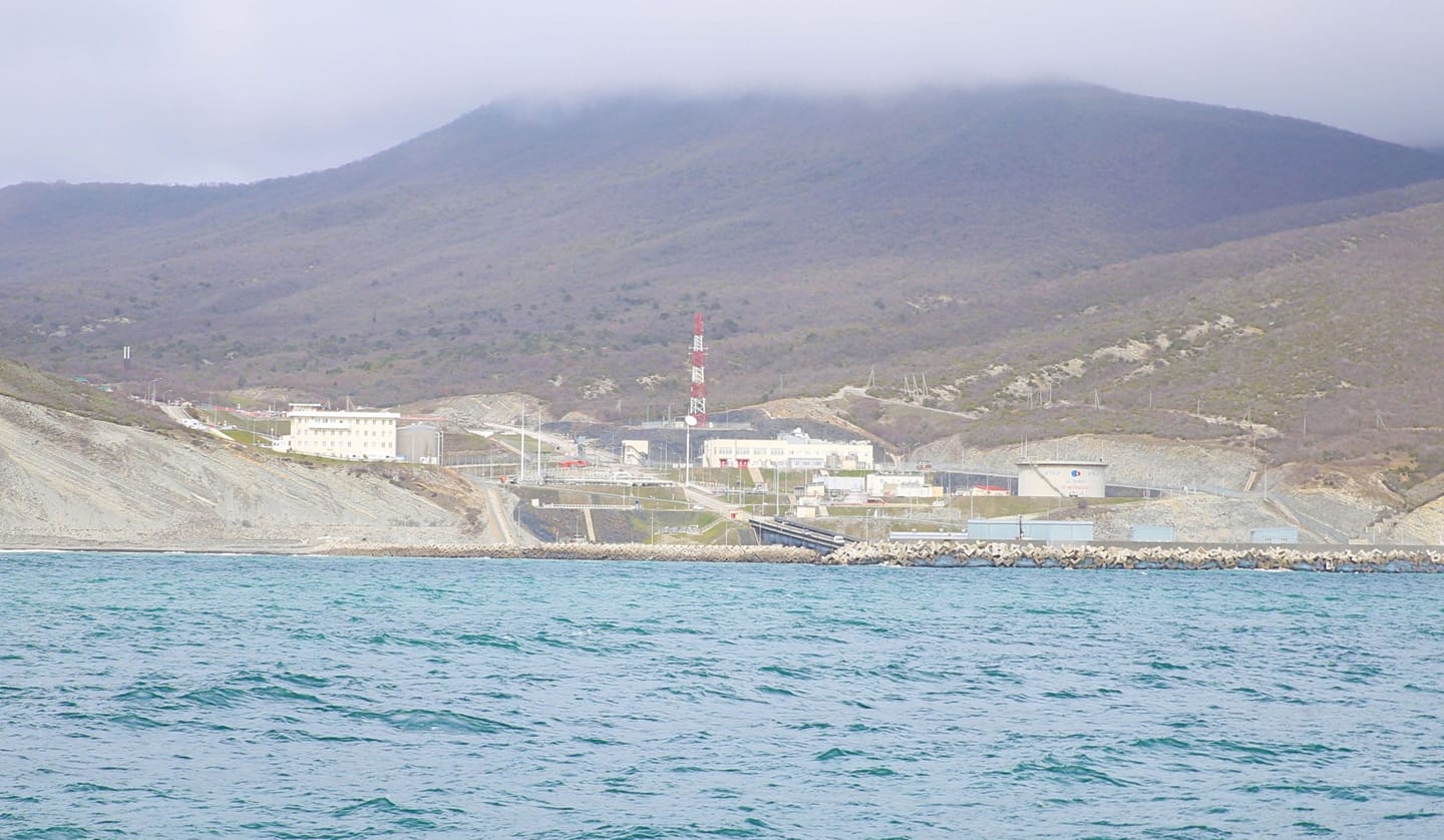 Transporturile de petrol prin CPC rămân stabile în ciuda tensiunilor regionale Ministerul Energiei din Kazahstan a anunțat marți că fluxurile de petrol prin consorțiul Caspian Pipeline Consortium (CPC) nu au suferit perturbări, în ciuda recentelor incidente și tensiunilor din regiune