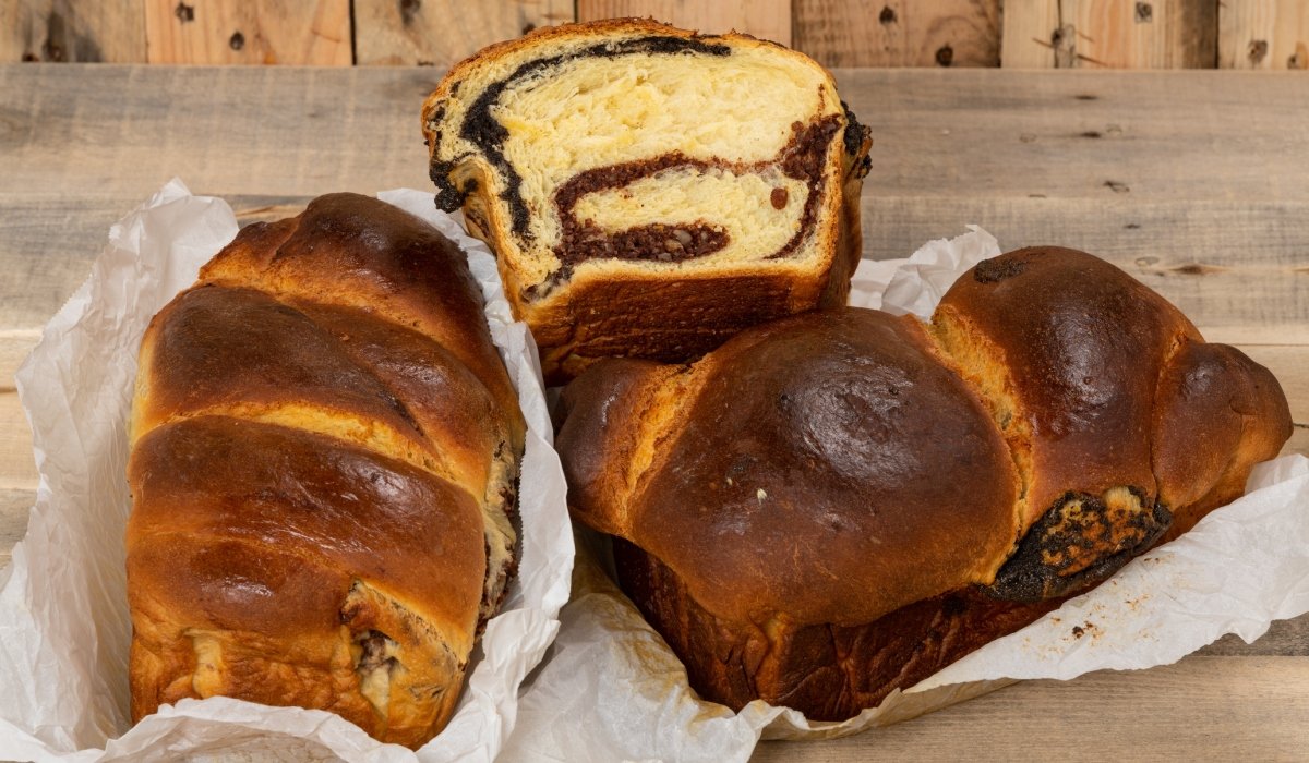 Cum păstrezi cozonacul proaspăt 4 luni: Trucul genial dezvăluit