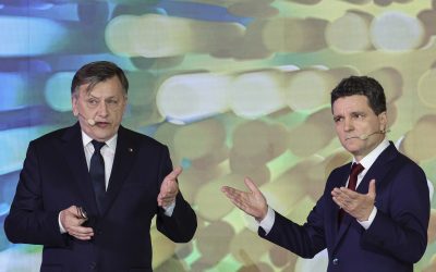 Fostul candidat la prezidențiale Crin Antonescu a comentat pe Facebook criticile aduse de susținătorii lui Nicușor Dan numirilor de procurori făcute de președintele României