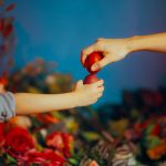 De ce ciocnim ouă roșii de Paște: Semnificația acestui obicei străvechi