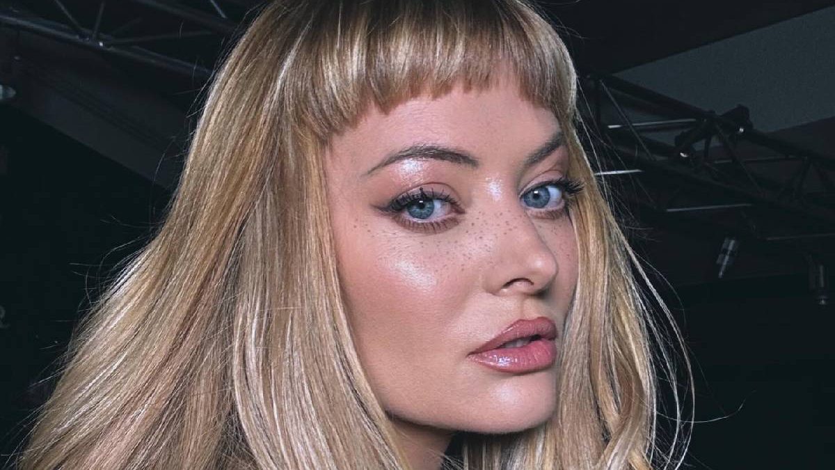 Delia: Cum s-a transformat vedeta de la debut și ce uimește azi