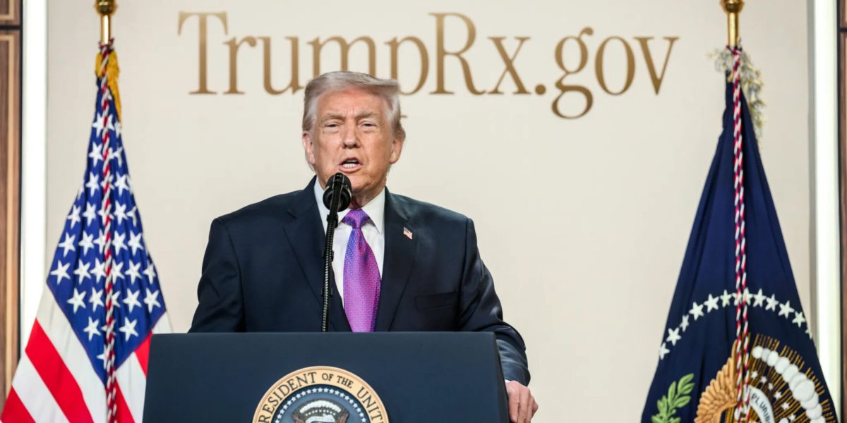 SUA și Iranul, la negocieri: Trump promite deblocarea Strâmtorii Ormuz