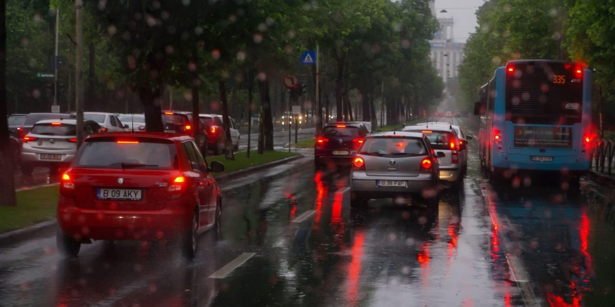 Două alerte meteo pentru București, emise acum de meteorologi