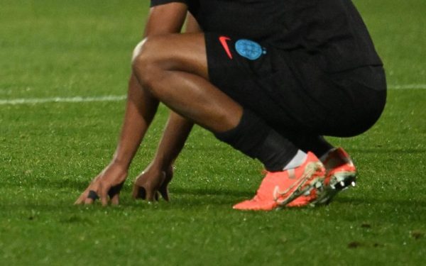 Echipă fără Ngezana la FCSB? Rădoi, acuzat că îl ignoră intenționat