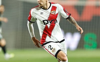 ANDREI RAȚIU, PROBLEME MEDICALE ÎNAINTE DE MECIUL CU AEK ATENA Fundașul român Andrei Rațiu, în vârstă de 27 de ani, s-a antrenat separat de restul echipei Rayo Vallecano, înaintea meciului crucial cu AEK Atena din Conference League