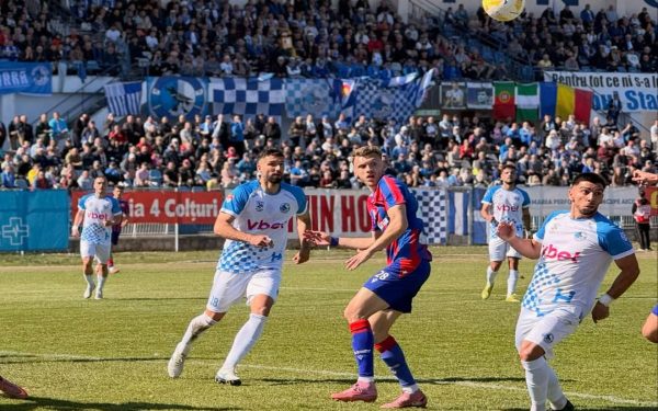 FC Bihor - Corvinul, duelul din Liga 2: Final de rundă în play-off!