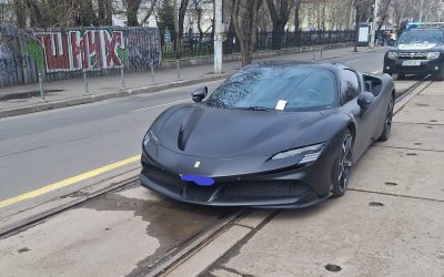 Ferrari ridicat de poliția locală pe Bulevardul Ion Mihalache, în centrul Capitalei Un incident mai rar întâlnit în București a avut loc miercuri, pe Bulevardul Ion Mihalache, în centrul orașului