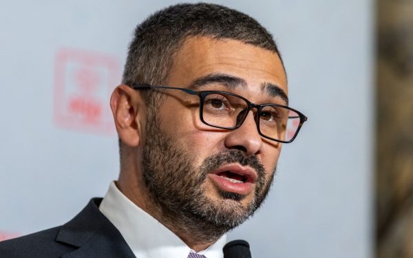 Bolojan, în vizor: Manole anunță demisii ale miniștrilor PSD dacă nu se retrage