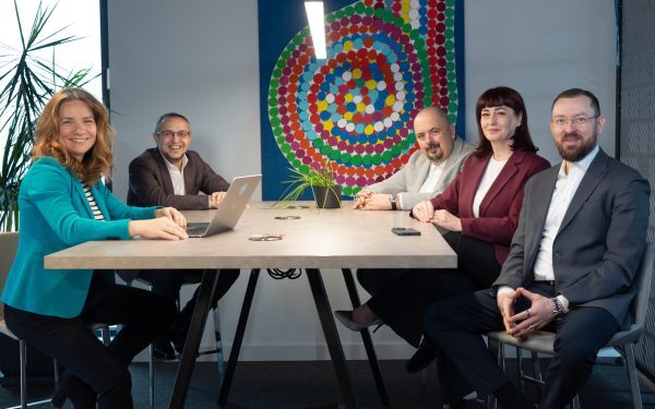 Business Advisory România (BAR) se lansează: Consultanții de business, uniți