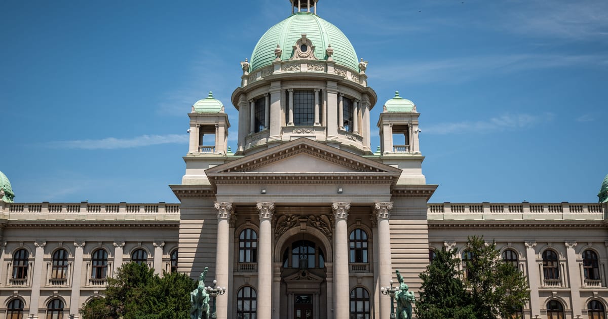 Europa taie fonduri SERBIEI: Până la 1,5 miliarde € din cauza democrației?