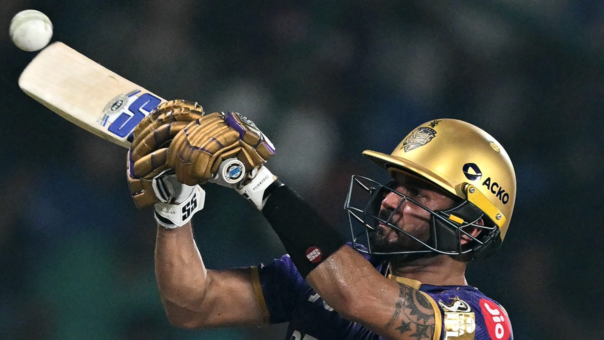 Cricketul în India și în întreaga lume poziționează sportul ca pe un simbol al pasiunii, identității și chiar al aspirațiilor sociale