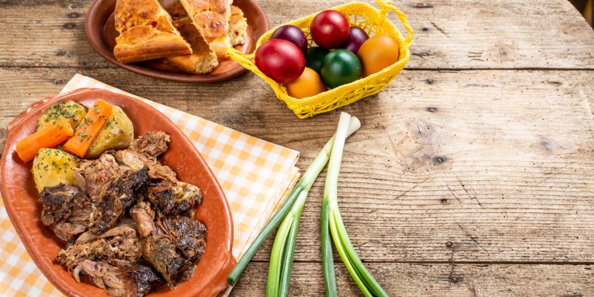 Cum eviți risipa de mâncare după Paște: trucuri și rețete pentru acasă