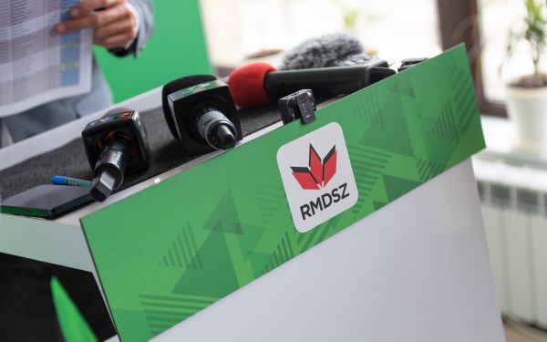 Unanimitate în UDMR: Bolojan, pe masa discuțiilor. Kelemen, direcția Budapesta