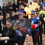 Mircea Lucescu, condus pe ultimul drum: Onoruri militare la Cimitirul Bellu