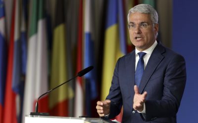 România se plasează în fruntea statelor din Europa Centrală și de Est în ceea ce privește convergența cu Uniunea Europeană, fiind recunoscută pentru ritmul rapid de recuperare a decalajelor economice față de celelalte state membre