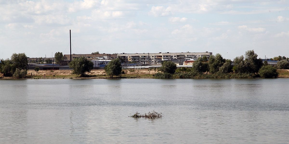 Alertă RO-Alert în Tulcea după atacul cu drone de pe granița cu Ucraina Marți dimineața, locuitorii din Tulcea au primit un mesaj RO-Alert referitor la un incident care a avut loc în apropierea zonei de frontieră cu Ucraina