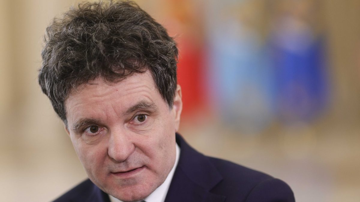 Nicușor Dan: Dialog cu partidele, AUR exclus. "Calm, vom trece prin asta!"