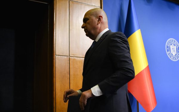 Bolojan anunță: România, record la scăderea deficitului bugetar, deși dobânzile costă cât o autostradă
