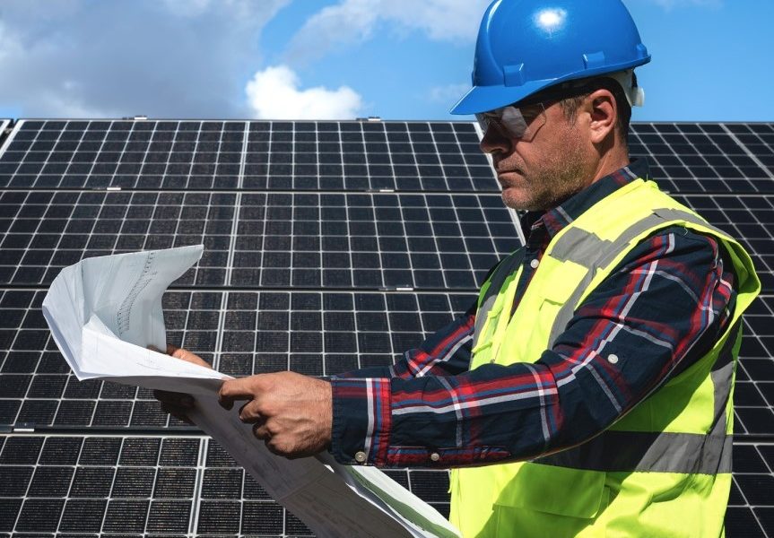 PPC Energie lansează servicii de mentenanță pentru sistemele fotovoltaice destinate companiilor Unul dintre principalii furnizori de energie integrată, PPC Energie, își extinde portofoliul de soluții avansate dedicate companiilor