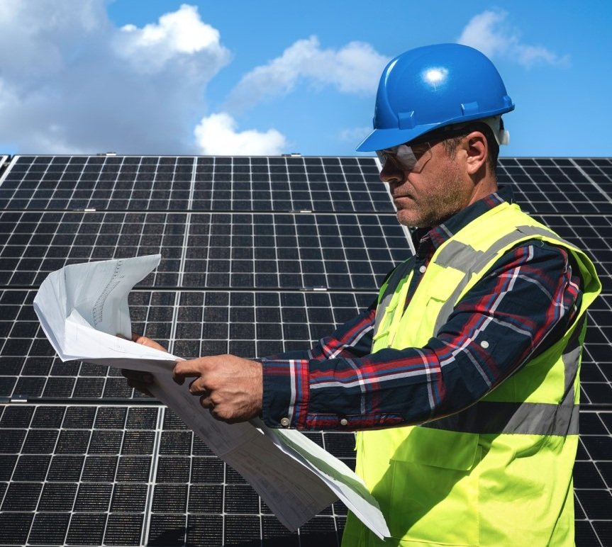 PPC Energie lansează servicii de mentenanță pentru sistemele fotovoltaice destinate companiilor Unul dintre principalii furnizori de energie integrată, PPC Energie, își extinde portofoliul de soluții avansate dedicate companiilor