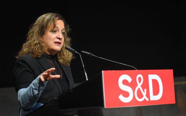 Șefa S&D, apel pentru România: Coaliție pro-europeană, fără extremism și duble standarde