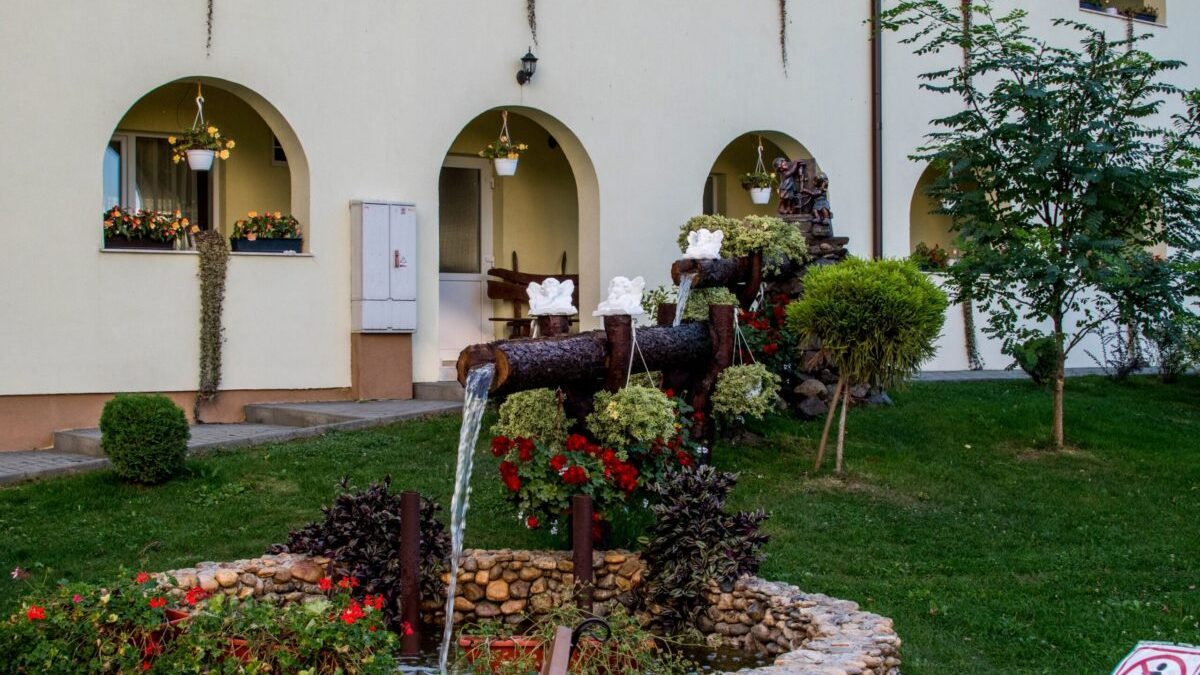 Izvorul Tămăduirii 2026: Sărbătoarea credinței și secretele pentru sănătate