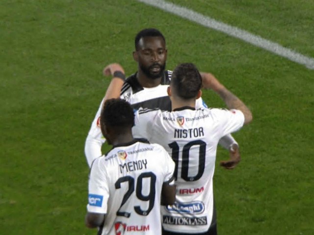 U Cluj - Craiova, scor zdrobitor 4-0! Ardeleanul a demolat oltenii la Cluj