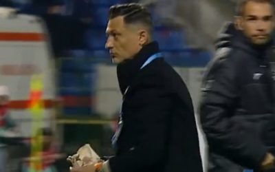 Mirel Rădoi, antrenorul echipei Naționale de fotbal a României, a fost recent ținta unui gest inedit și neobișnuit din partea fanilor clubului Botoșani