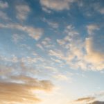 București: Vreme superbă, dar alertă de vânt puternic în Caraș-Severin