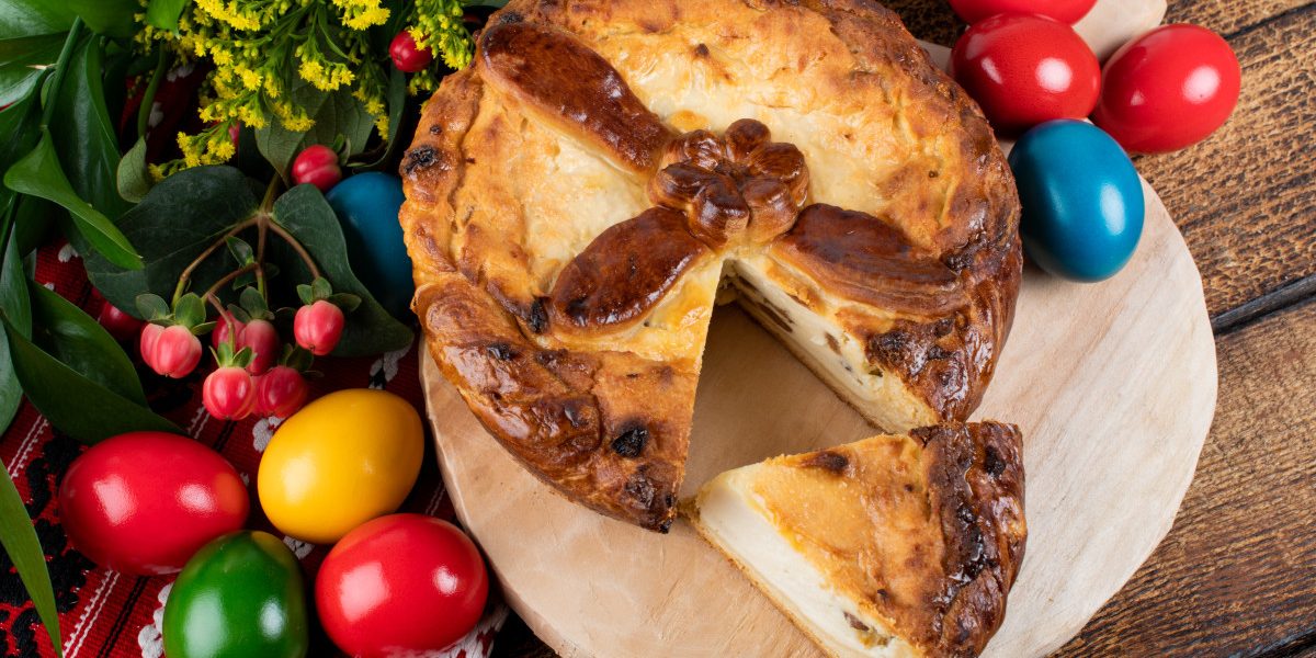 Interesul pentru pasca, desertul tradițional de Paște, crește odată cu apropierea sărbătorilor