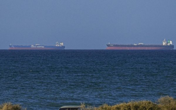 Navă de croazieră, premieră în Strâmtoarea ORMUZ, după tensiunile cu Iran