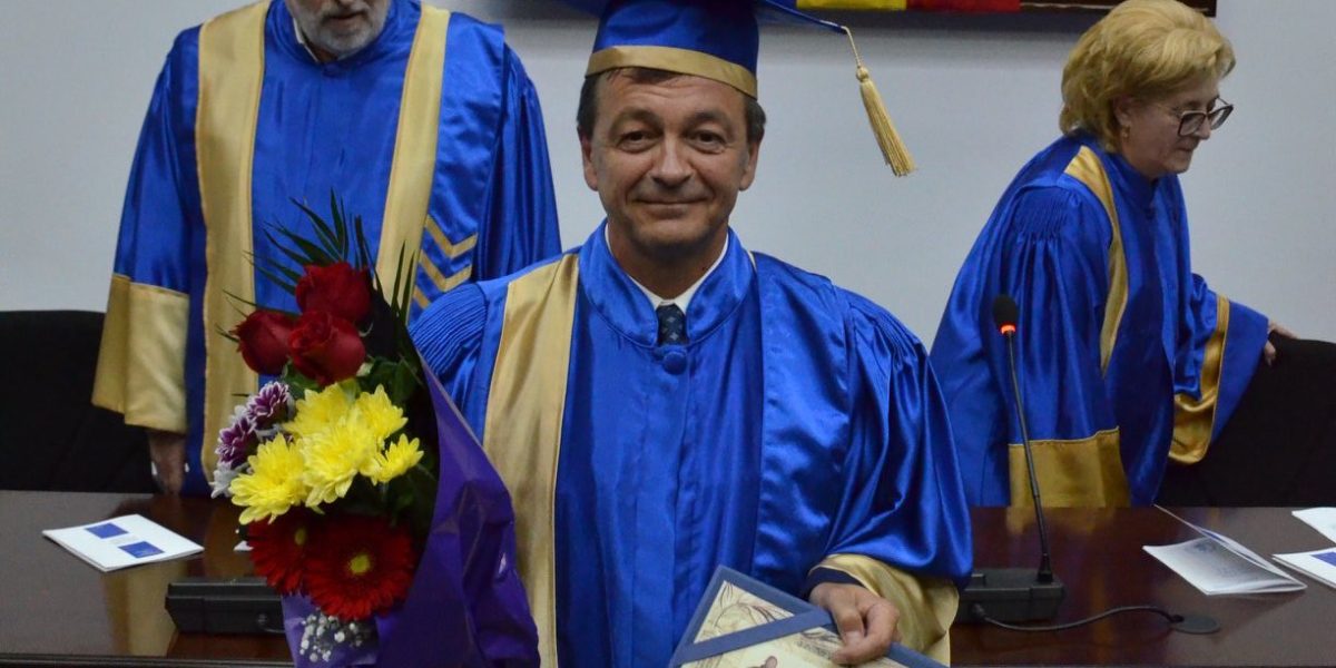 Judecătoria Galați a încetat procesul în cazul fostului rector Lucian Georgescu