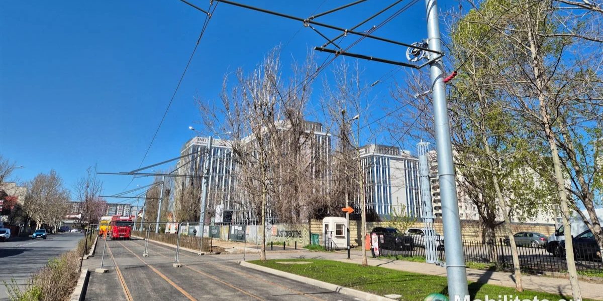 Lucrările la linia de tramvai de pe bulevardul Expoziției se apropie de finalizare, termenul estimat pentru deschidere