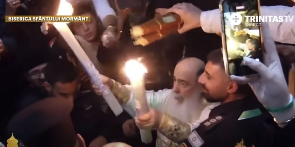 Sfânta Lumină de la Ierusalim, în România: Flacăra a ajuns la București