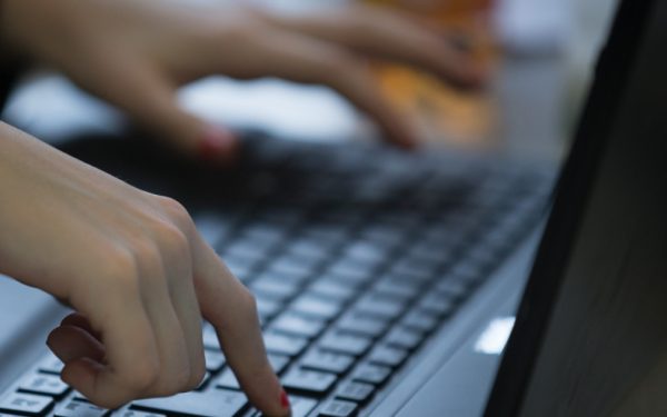 Reacție DURĂ a Ministerului Apărării după atacul hackerilor ruși la Forțele Aeriene