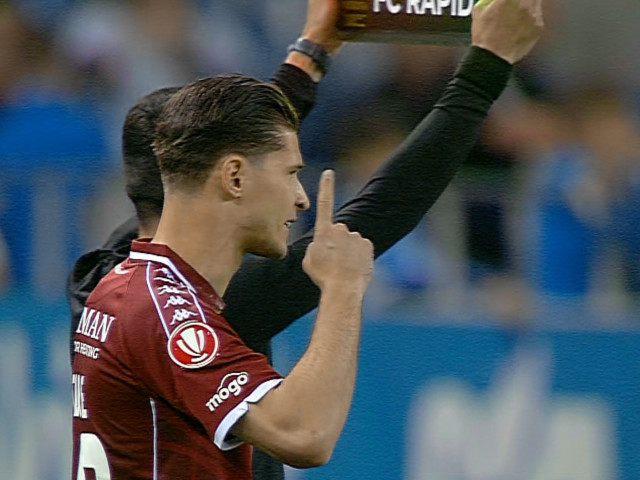 Gesturile lui Alex Dobre, înainte de Craiova - Rapid: Ce a făcut pe culoar