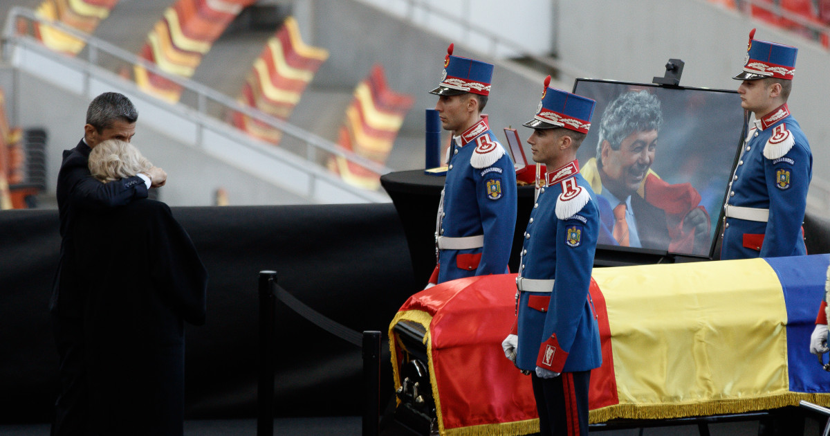 Misterul absenței lui Nicușor Dan la catafalcul lui Mircea Lucescu