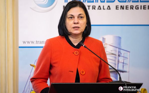 Mai verde cu nuclear: Românii vor energie HENRO, fără compromisuri