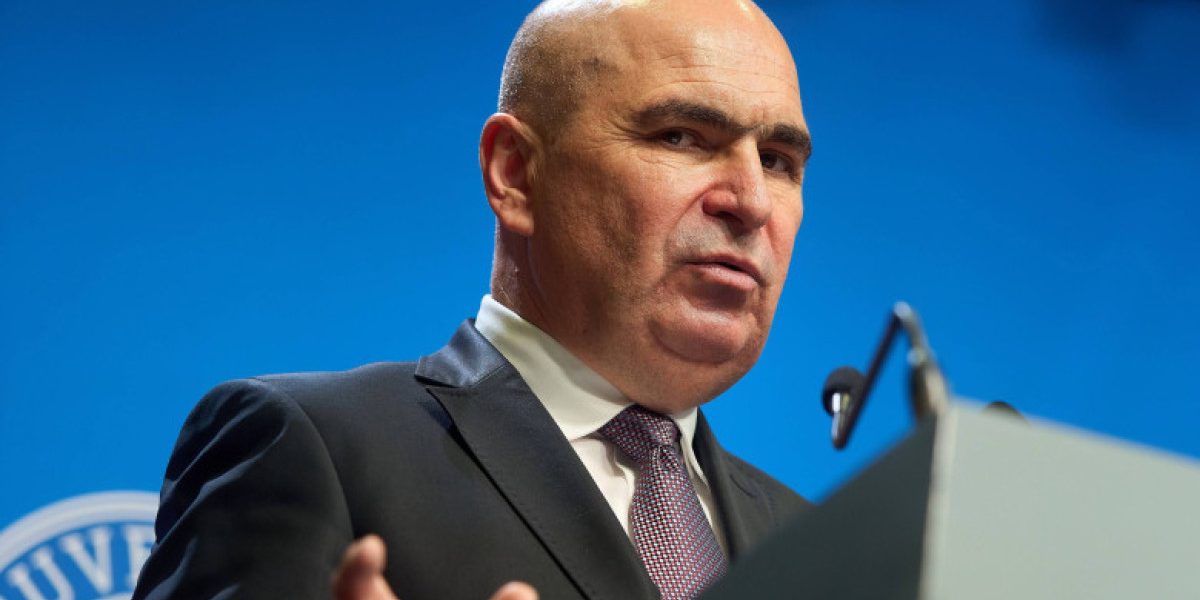 Guvernul intensifică controalele pentru protejarea resurselor de agregate minerale din albiile râurilor Guvernul României a decis să intensifice controalele în teren față de operatorii care exploatează agregate minerale din albiile cursurilor de apă