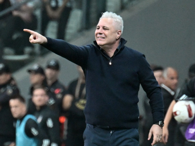 La Miercuri seara, scena fotbalului internațional și intern a fost plină de tensiune, cu meciuri din Liga Campionilor și discuții acerbe legate de performanțele echipelor din campionatul românesc