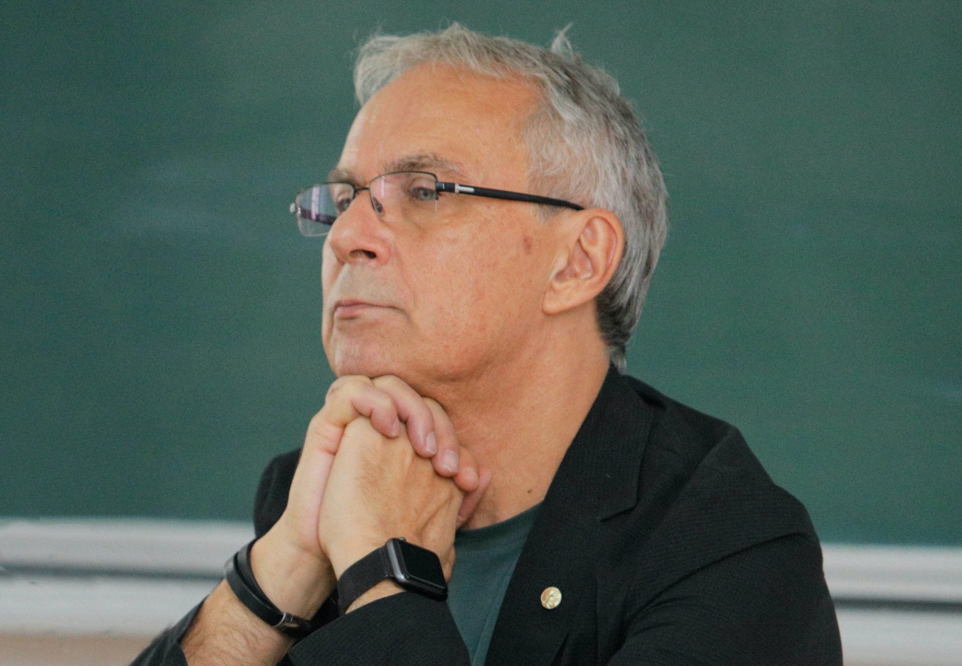Academicianul Marius Andruh, noul președinte al Academiei Române Marius Andruh a fost ales marți în funcția de președinte al Academiei Române, în cadrul celui de-al doilea tur de scrutin