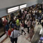 Bucureșteni furioși: Peste 11.000 au semnat petiția anti-scumpire la metrou