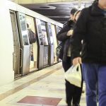 Fum într-un metrou pe Magistrala 2: Călătorii evacuați, defecțiune la frâne Un incident neplăcut a avut loc luni dimineața pe Magistrala 2 a metroului bucureștean